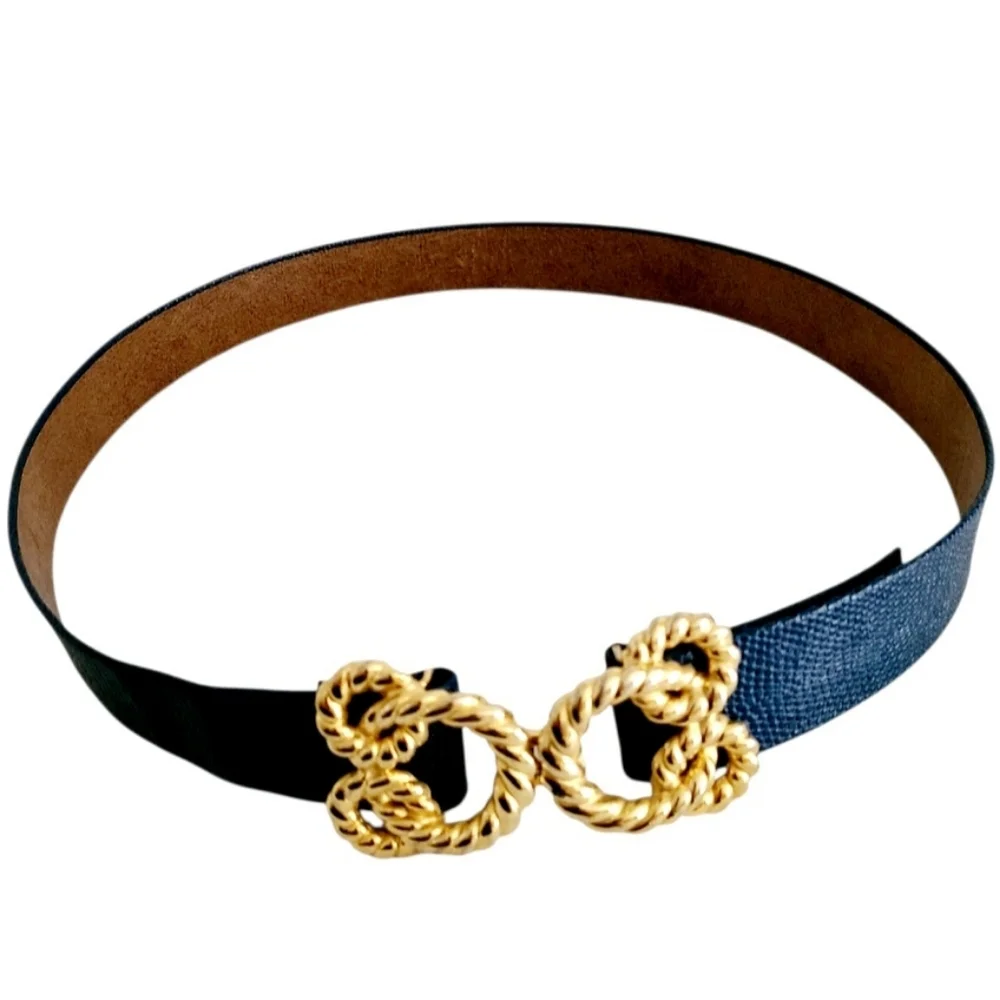 Chic 1990s Blue Lizard Skin Adjustable Belt W Heavy Gold Buckle
